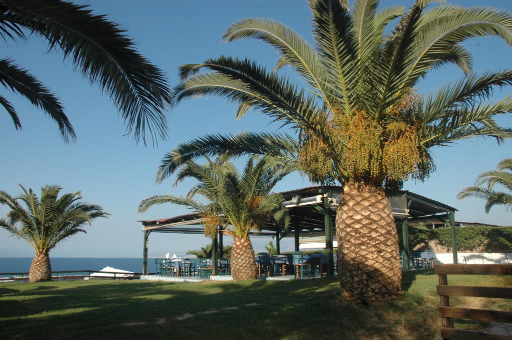 Koralli Beach Niforeika Exteriör bild